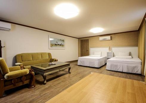 تَنوان Yangji Park Hotel المظهر الخارجي الصورة