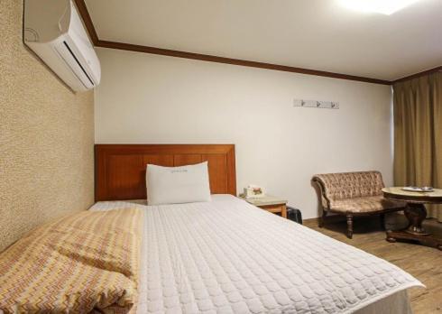 تَنوان Yangji Park Hotel المظهر الخارجي الصورة